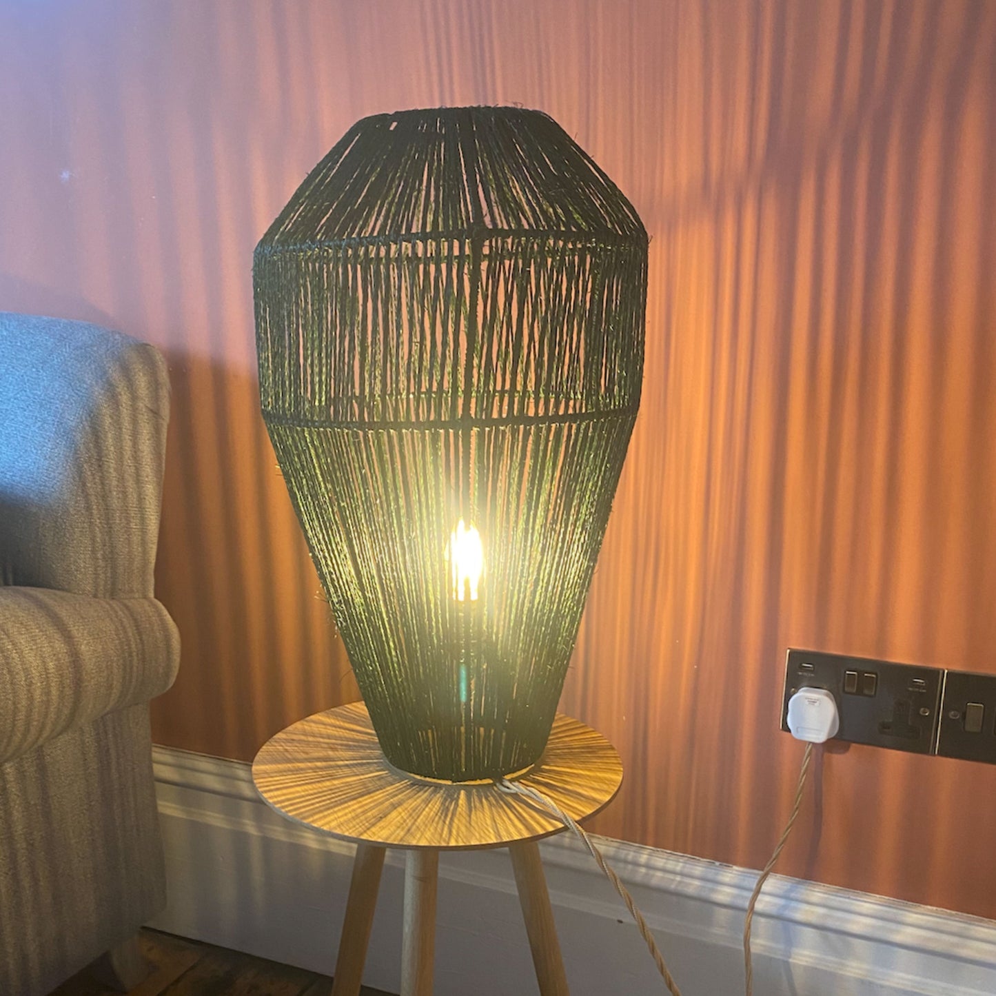 Teardrop Table Lamp