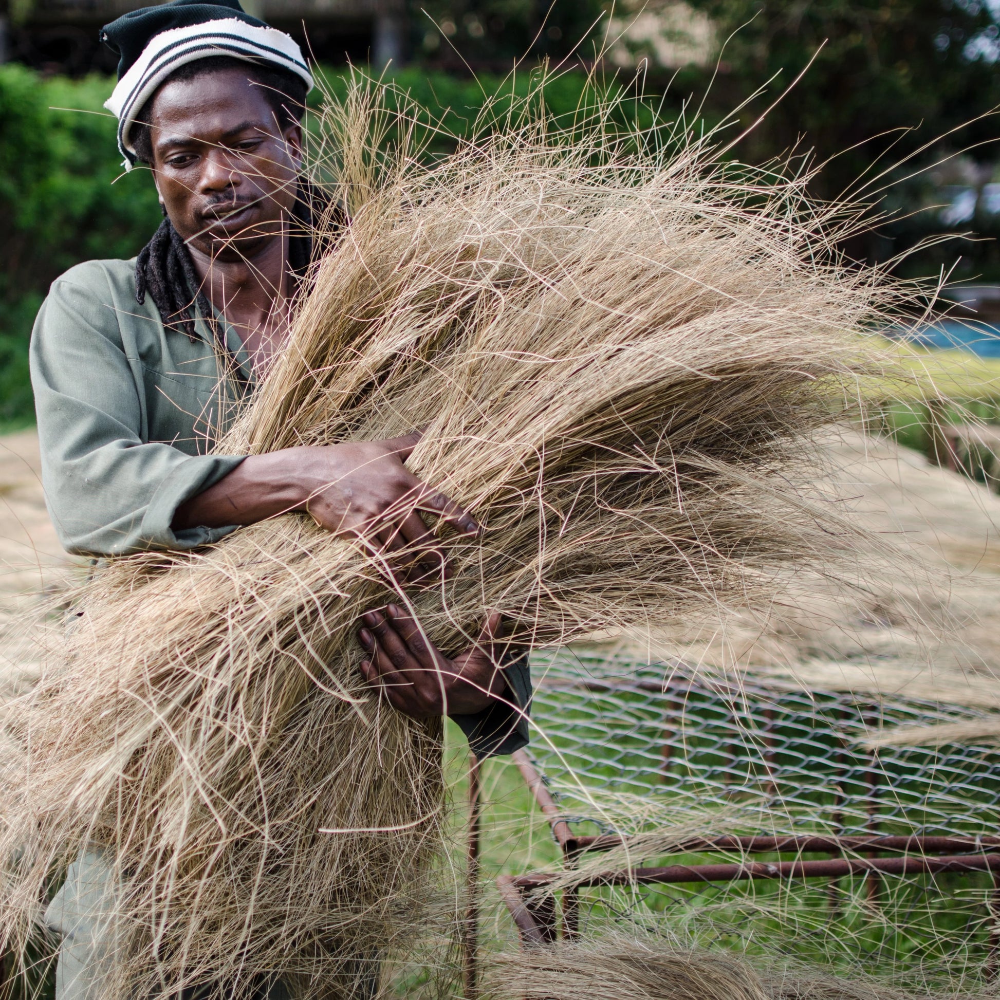 solid-coloured-placemat-gone-rural-uk-artisan-homewares