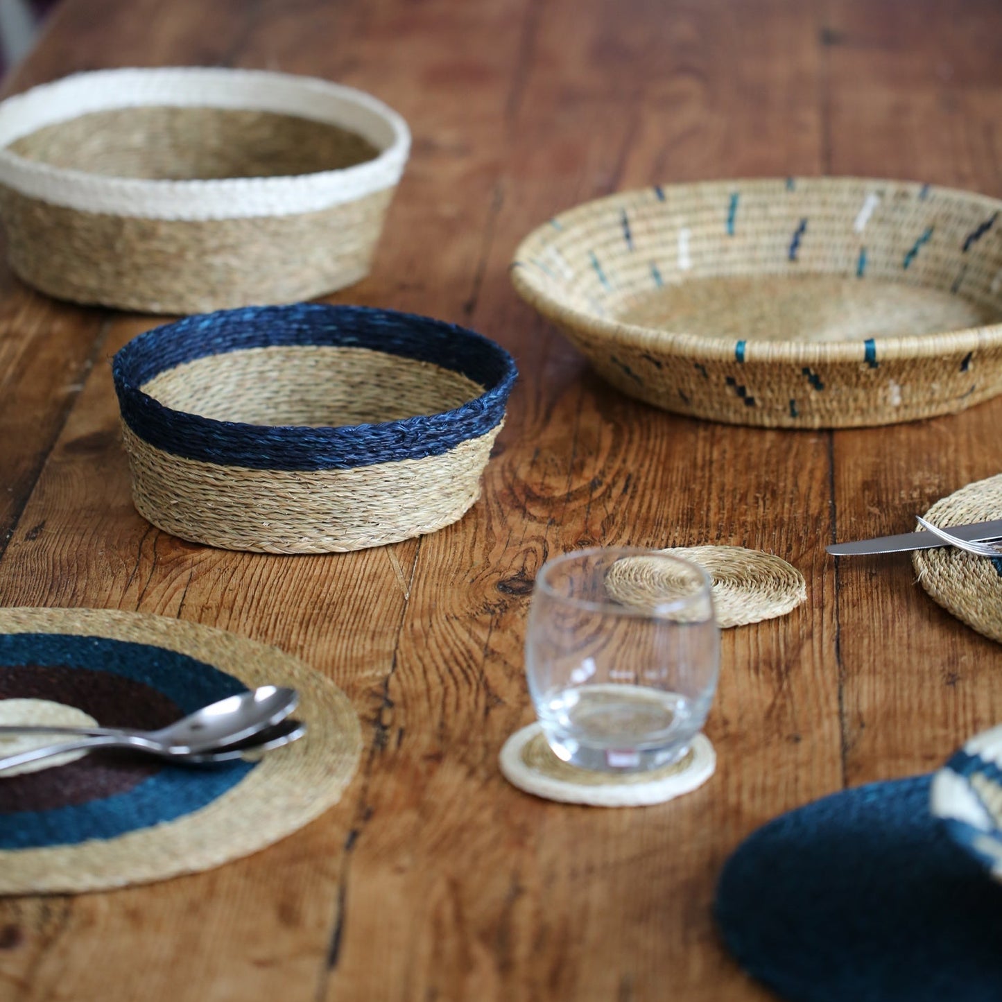 Handwoven Lutindzi Grass Round Bread Basket