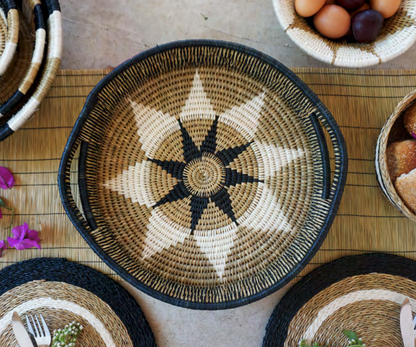 Round Solitude Design Grass Woven Tray