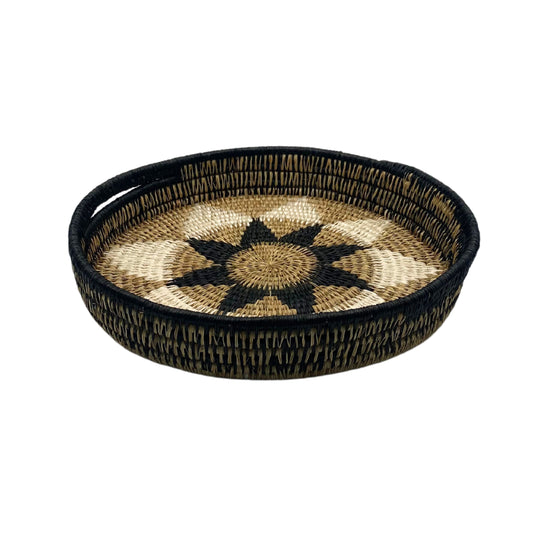 handwoven-grass-round-serving-tray-malkern-design.jpg
