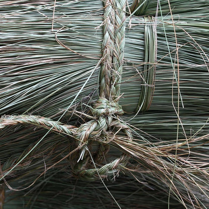 Large White Trim Oval Lutindzi Grass Serving Mats